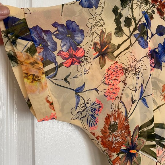 Grace & Lace Floral Chiffon - Picture 4 of 4